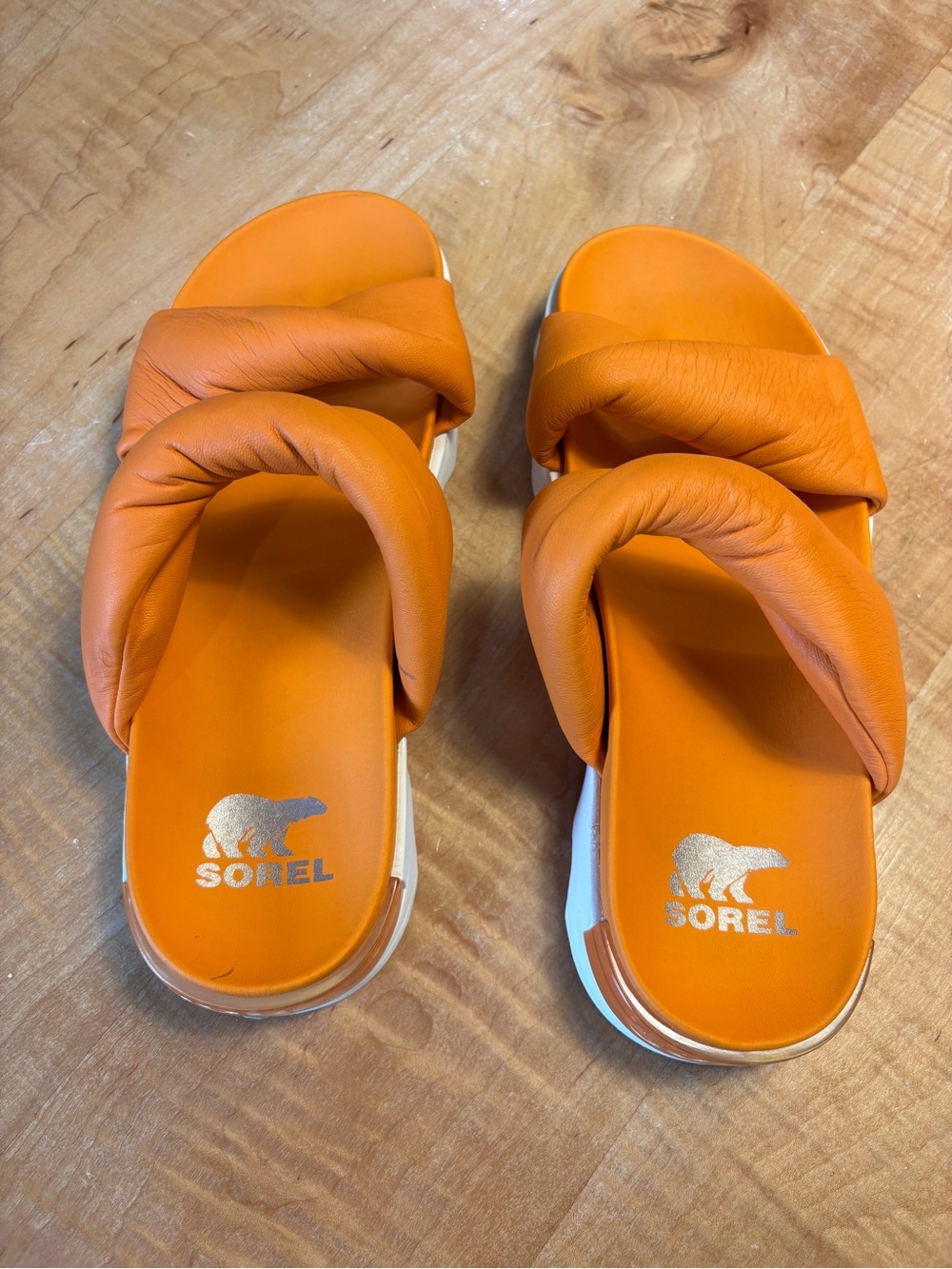 Sorel Orange Vibe Twist Slides